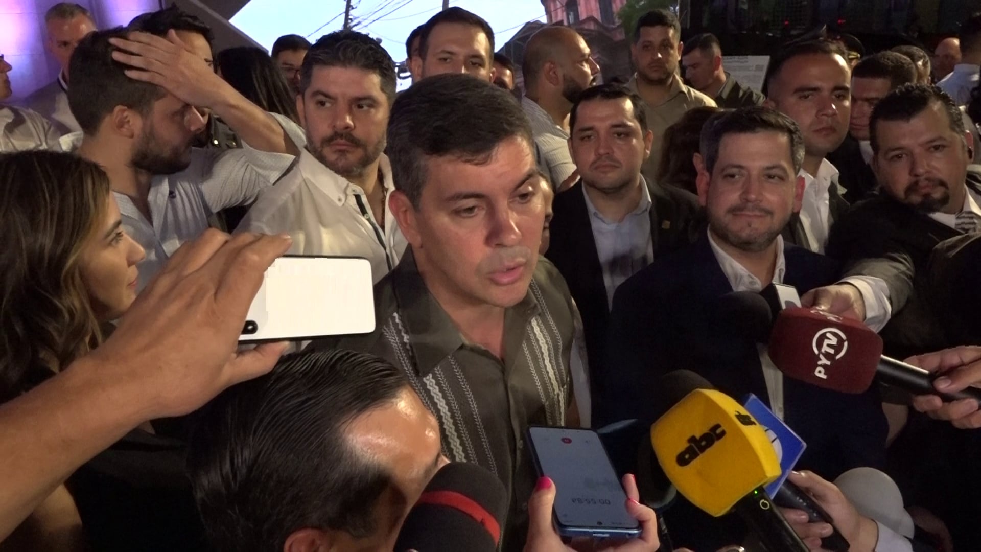 Santiago Peña sobre acción de inconstitucionalidad: “Hay que respetar el criterio jurídico”