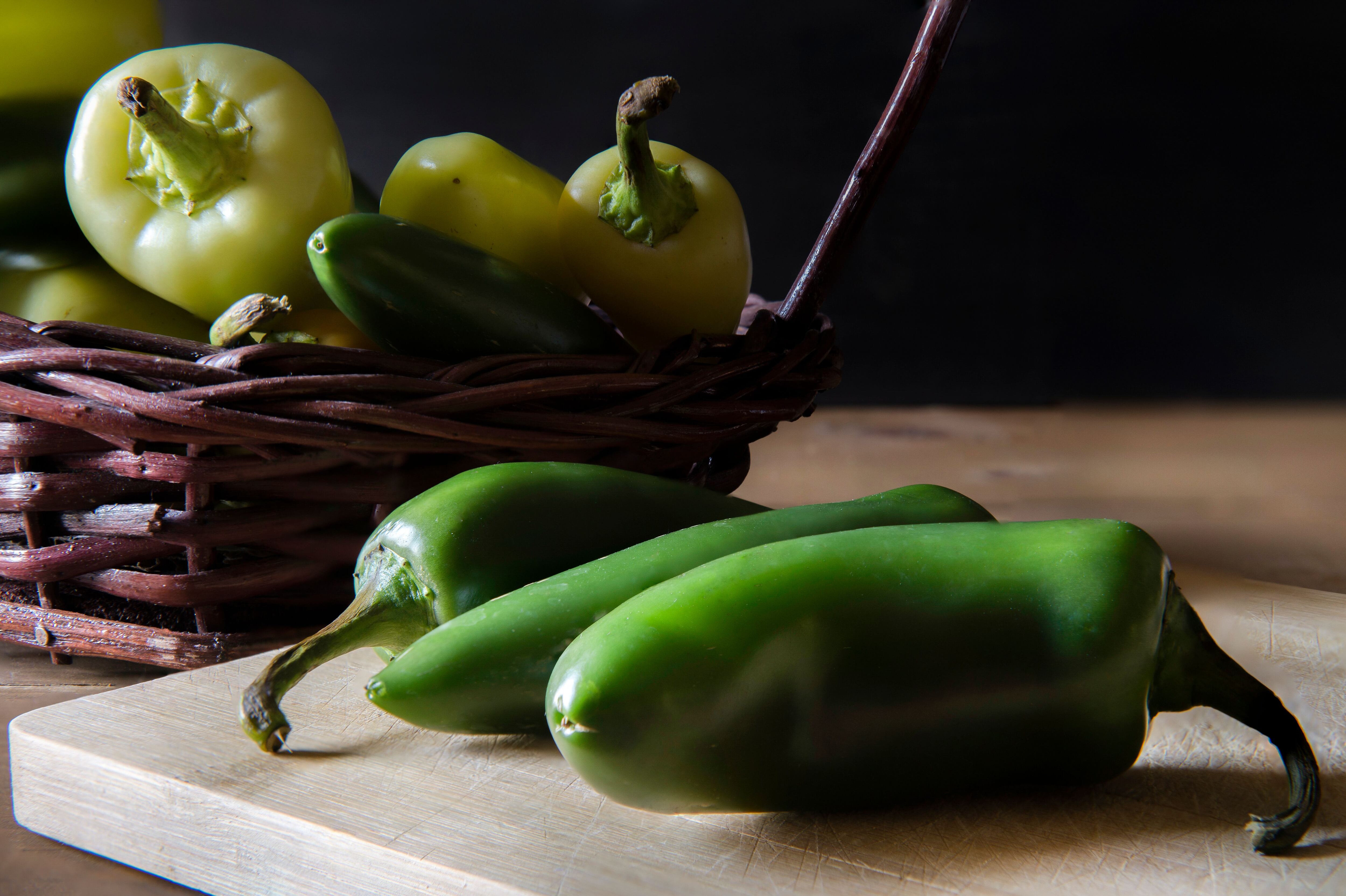 Chiles jalapeños rellenos de atún a la mexicana para Semana Santa -  Gastronomía - ABC Color