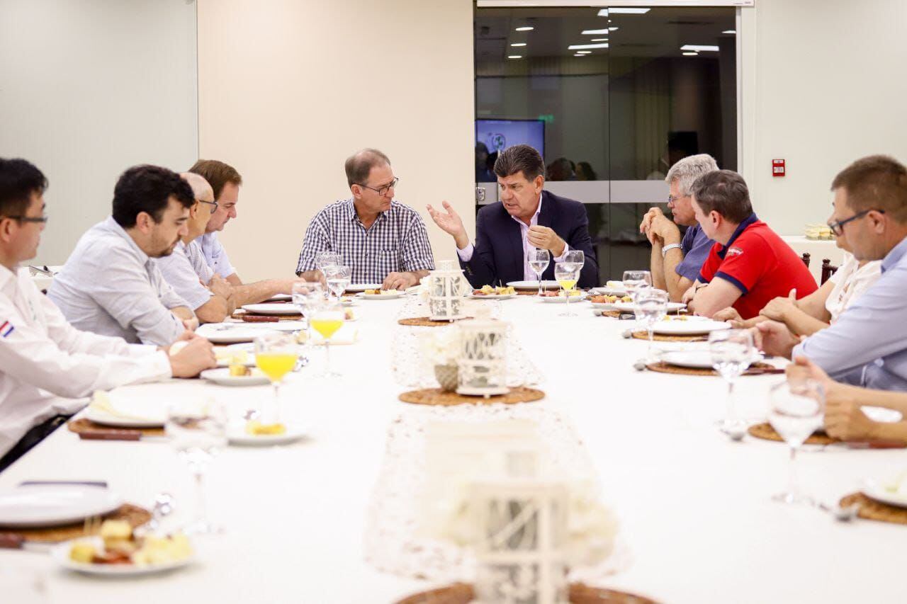 Alegre sigue ronda de conversatorio nacional