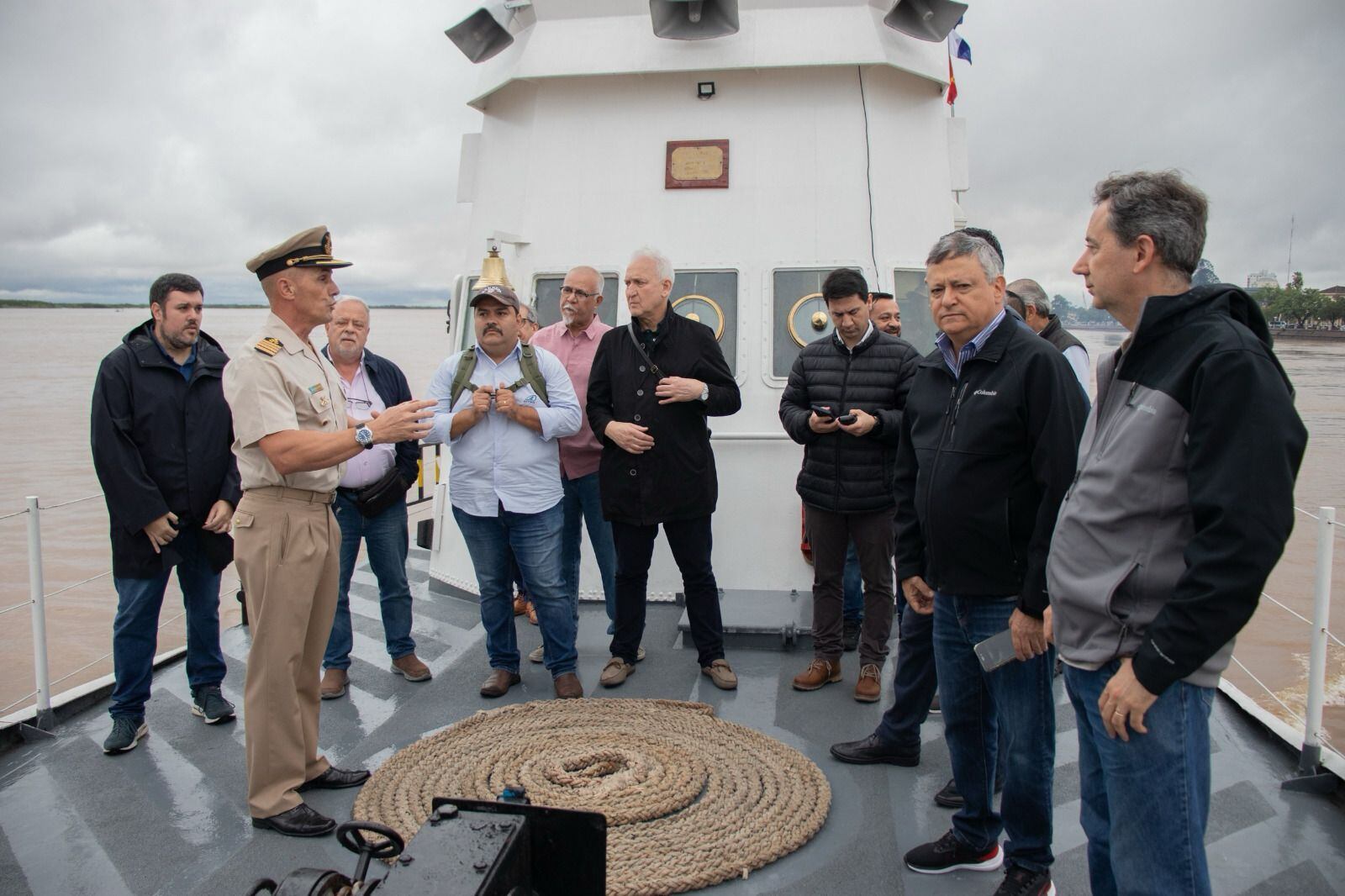 Vence plazo sin retención de buques y la controversia no llega a puerto