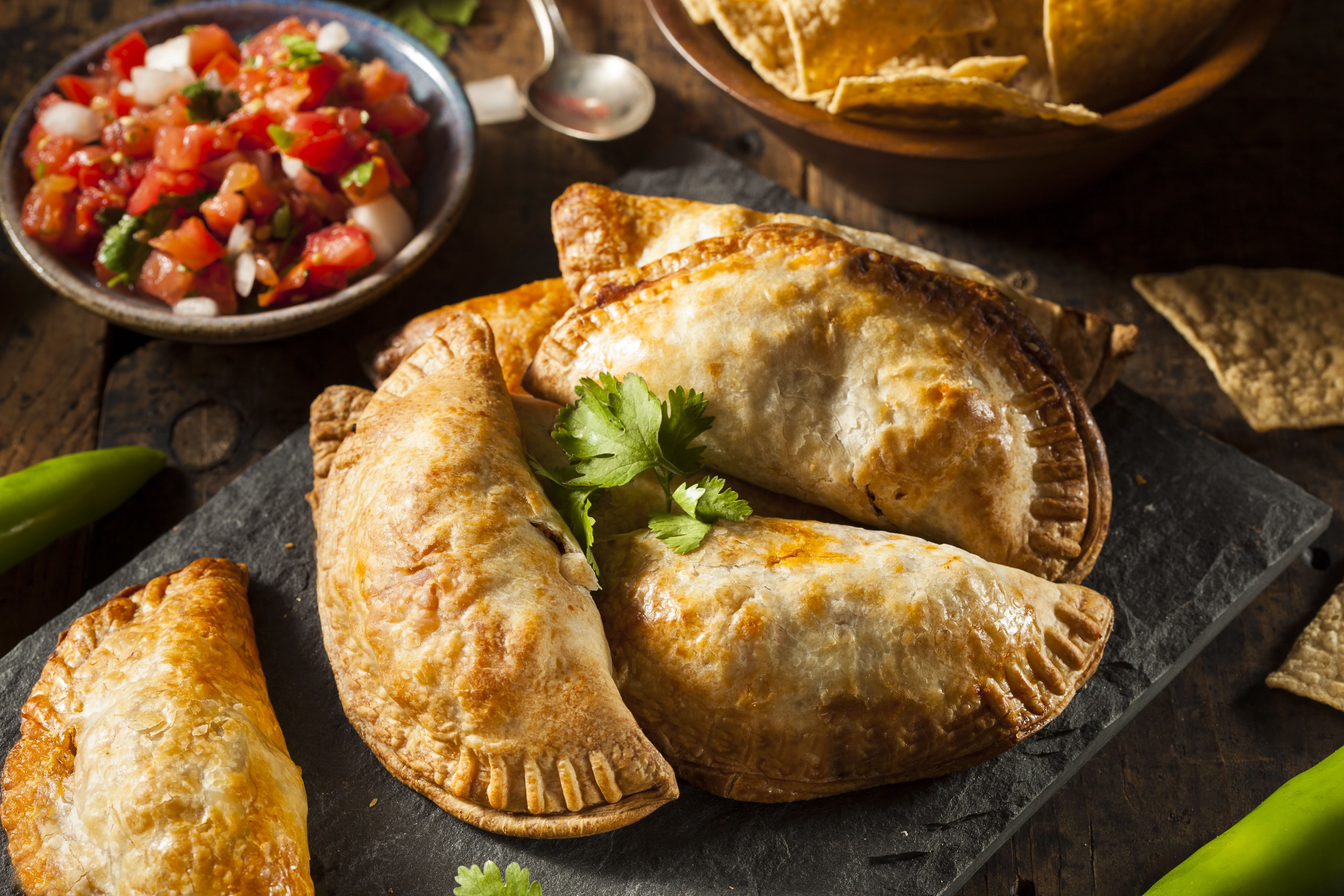 Estas empanadas tucumanas de pollo te van a encantar - Gastronomía - ABC  Color