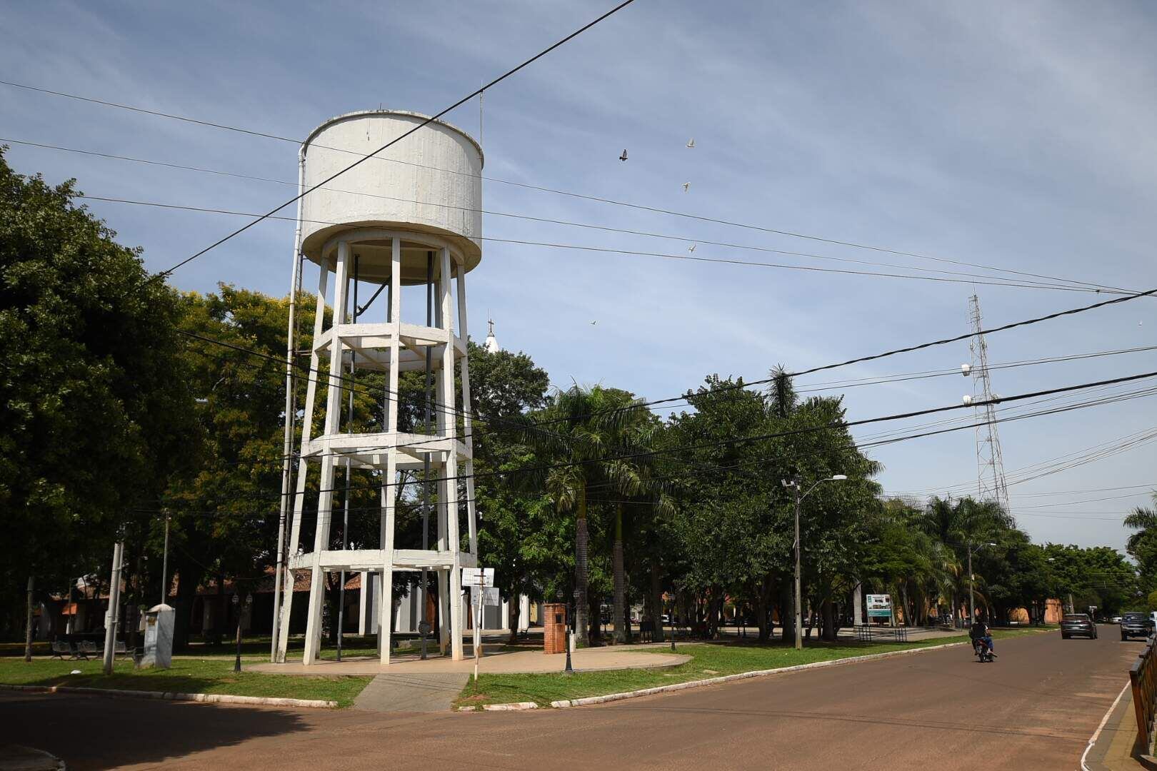 Caazapeños se quejan por falta de agua potable