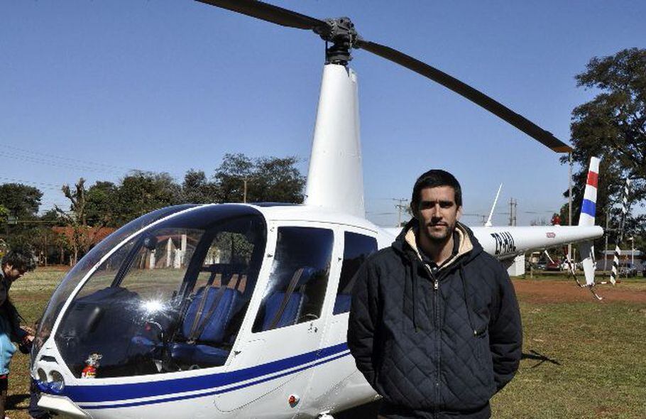 Presentan Sistema Para Fumigar Con Helicoptero Economia Abc Color