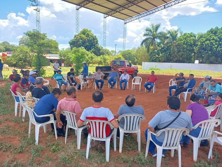 Campesinos de San Pedro envían carta abierta al presidente Santiago Peña en protesta por desalojos