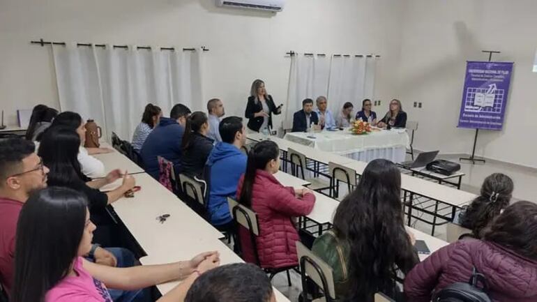 La Facultad de Ciencias, Tecnologías y Artes (FCTA) de la Universidad Nacional de Pilar (UNP) prepara la XII edición del Encuentro de Divulgación Científica, que se llevará a cabo del 28 de octubre al 1 de noviembre de 2024.