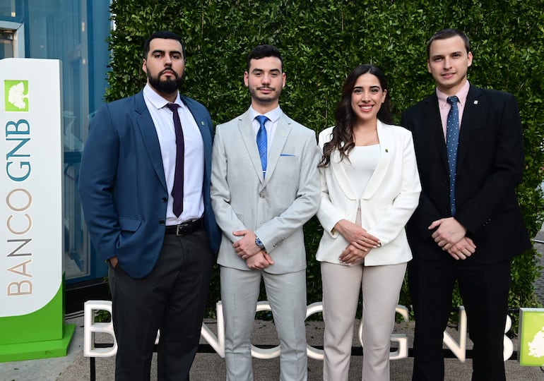 Carlos Galeano, Renzo Chianese, Danna Ayala y Walter Tabakman. 