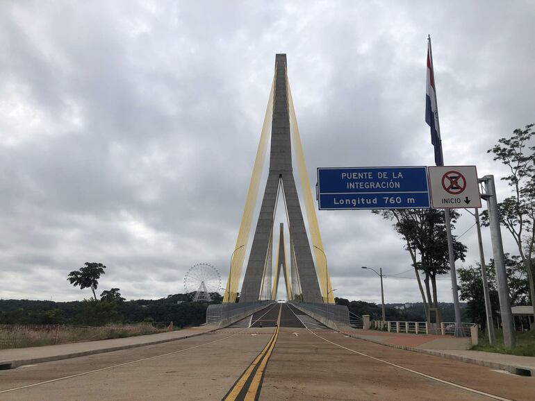 CAF está financiando los accesos del nuevo puente con Brasil, entre otros varios proyectos de infraestructura