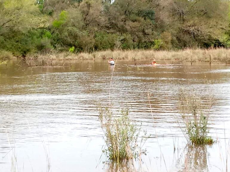 El menor habría caído del caballo al arroyo Paso Mbói Kuatia.