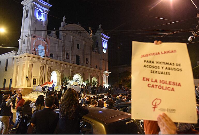 Marcha realizada por organizaciones de la sociedad civil en el 2020 por el caso de Alexa Torres.