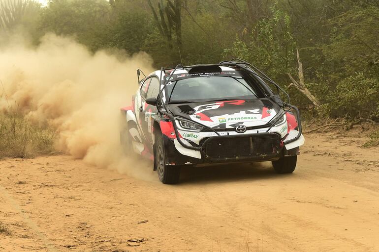 Alejandro Galanti y Marcelo Toyotoshi, con el Toyota GR Yaris Rally2, fueron los ganadores de la primera etapa.
