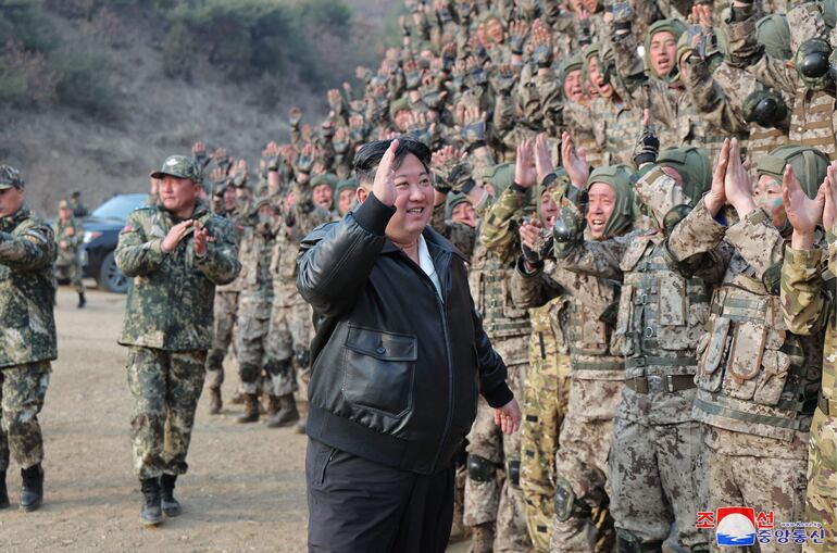 Foto tomada de la transmisión de la tv estatal de Corea del Norte.