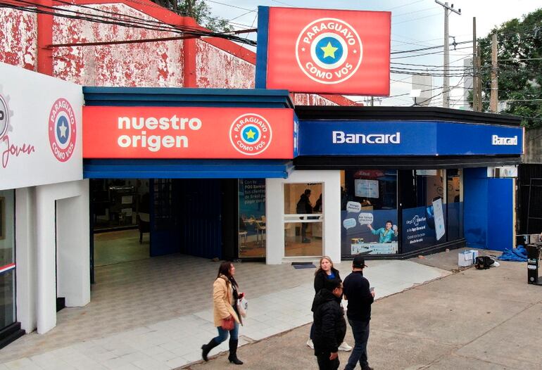 Este es el stand de Bancard, en la Expo de Mariano Roque Alonso.