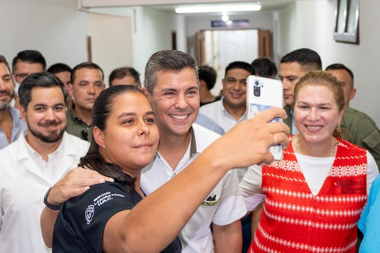 Santiago Peña Presidente de la República de Paraguay.