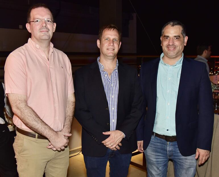 Andrés Pérez Ramírez, Manuel Peña y Rene Ríos.