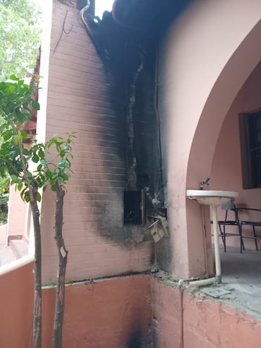 Las clases presenciales de la Escuela Presidente Federico Chávez, del barrio Tacumbú de Asunción, tuvieron que ser suspendidas debido a la explosión del tablero eléctrico.