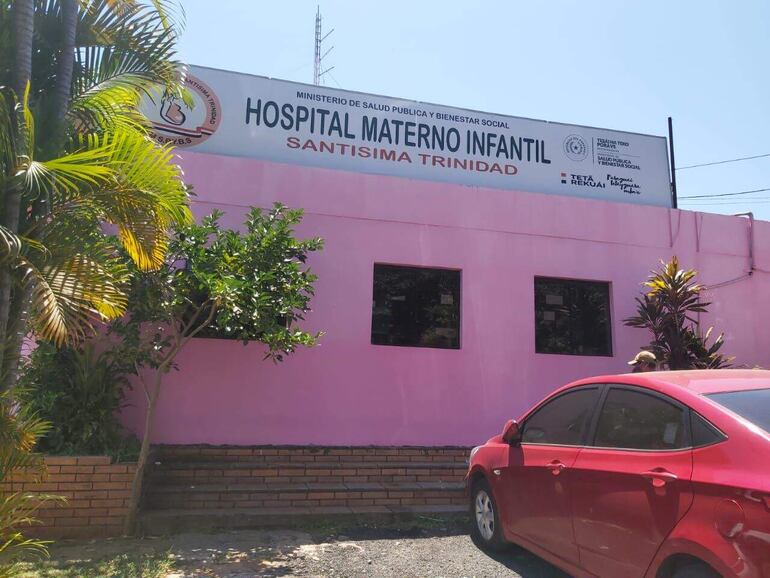 Fachada del Hospital Materno Infantil de Trinidad.