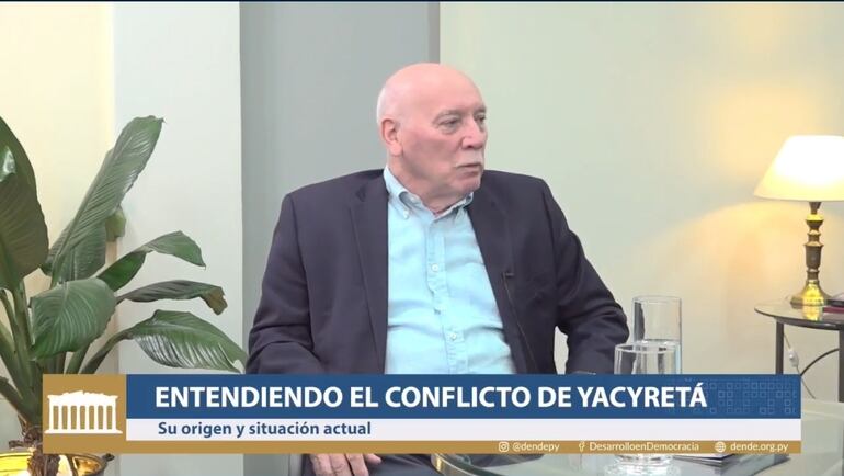 Eladio Loizaga, excanciller del gobierno de Horacio Cartes, en el programa Plaza Pública DENDE.