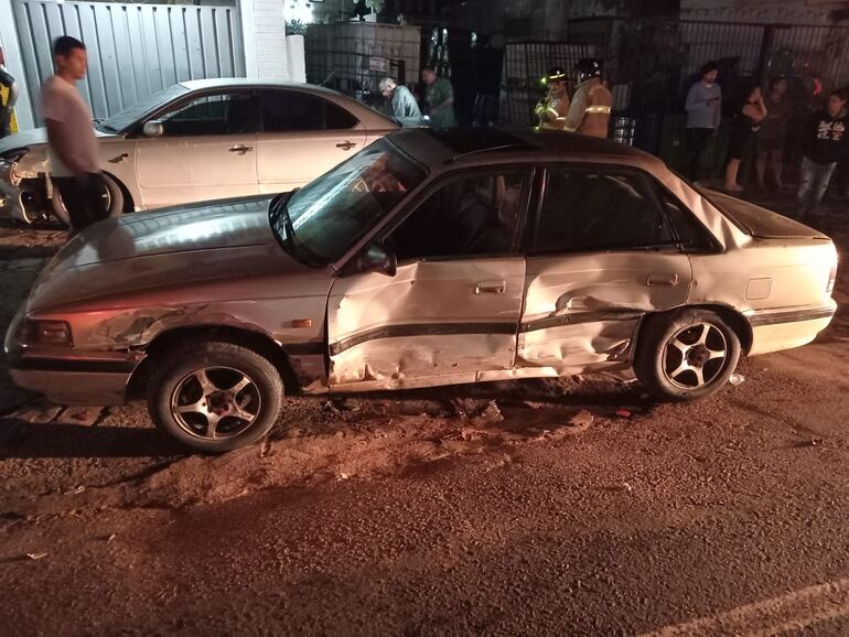 Un múltiple choque que involucró a tres vehículos se produjo en inmediaciones del Túnel Tres Bocas.