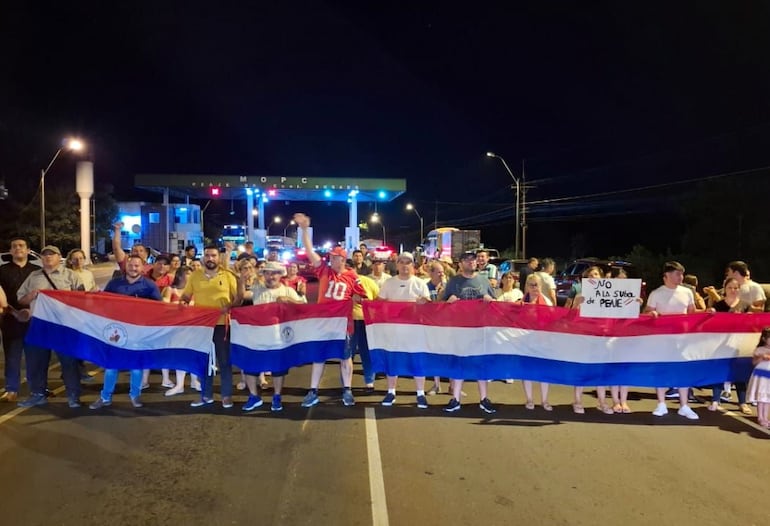 En Coronel Bogado también ya se realizaron varias protestas.