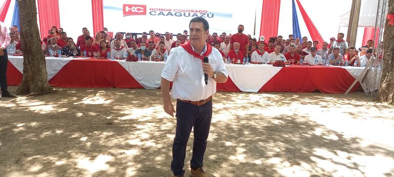 Horacio Cartes durante un acto en Coronel Oviedo, departamento de Caaguazú.