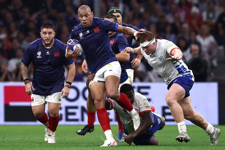 Francia se divierte ante Namibia