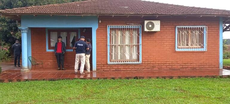 Bella Vista: cuatro hombres asaltan a una mujer en su vivienda.