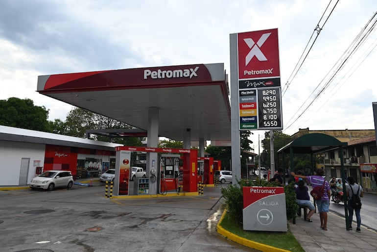 Petromax también subió sus precios desde ayer.