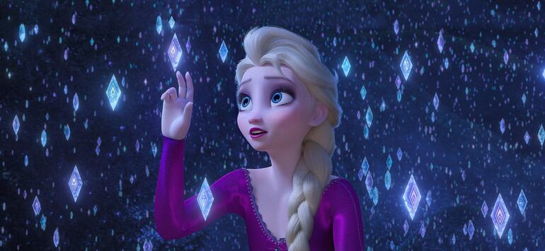 La reina Elsa (Idina Menzel) en "Frozen II".