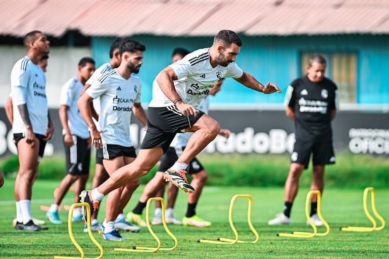 Sporting Cristal se prepara para jugar en la altura