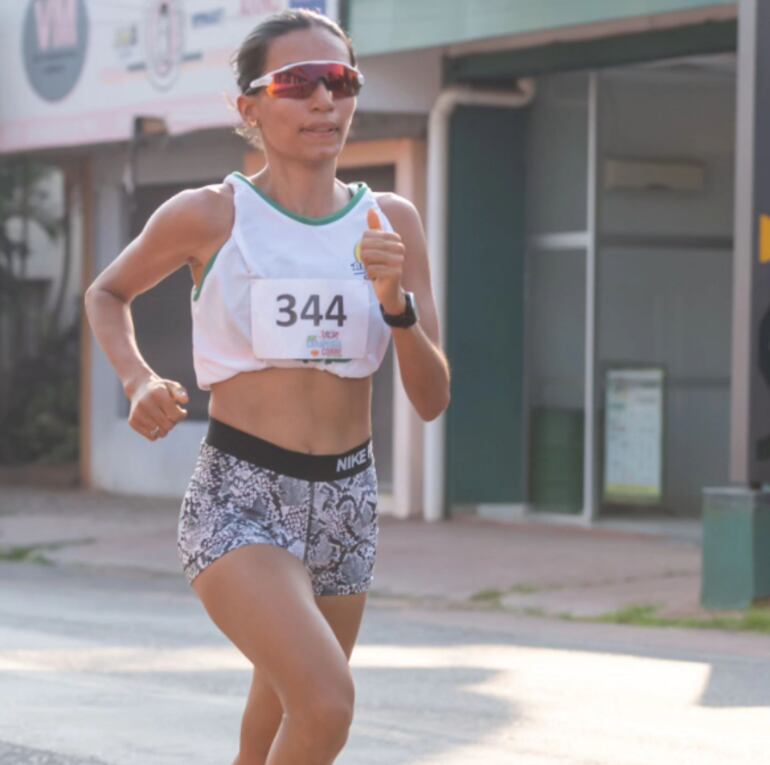 Fátima Vázquez, atleta paraguaya de carrera de fondo.