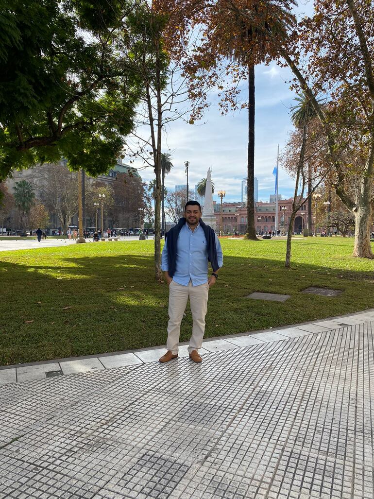 Felipe Giménez recarga energías en Argentina para afrontar el segundo tramo de la temporada futbolística con el Sportivo 2 de Mayo de Pedro Juan Caballero.