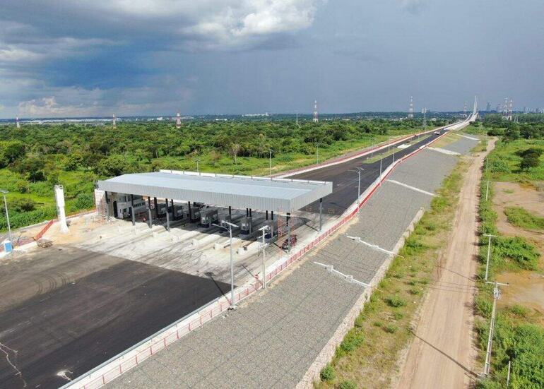 El peaje del Puente Héroes del Chaco está ubicado en la cabecera del lado chaqueño.