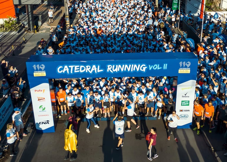 Catedral Running conmemora un hito deportivo y el compromiso con la salud.