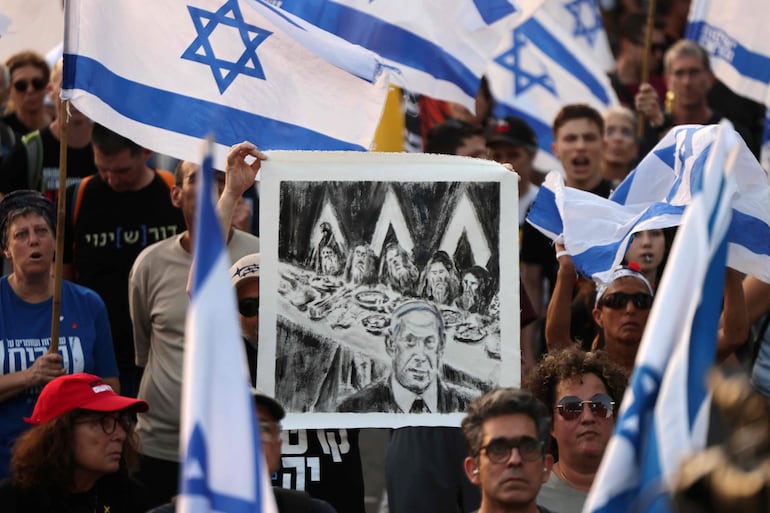 Israelíes se manifestarán toda esta semana contra el gobierno del primer ministro Benjamin Netanyahu, y exigen elecciones anticipadas.