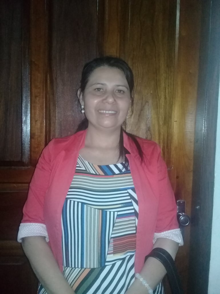 Exa Gaona Cabañas, la candidata respaldada por la Junta Municipal de Quiindy.