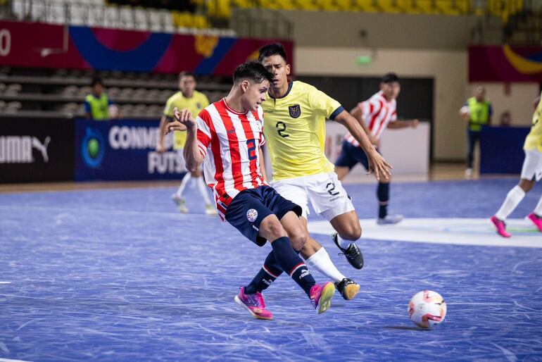 Los albirrojos juveniles van bien en el sudamericano de Perú y avanzaron a “semis”.