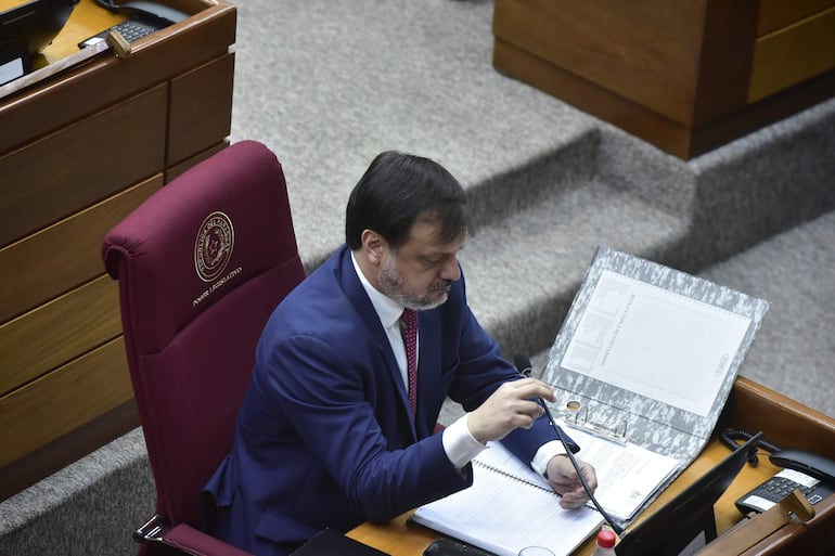 Claudio Lovera, abogado de la Conmebol. 