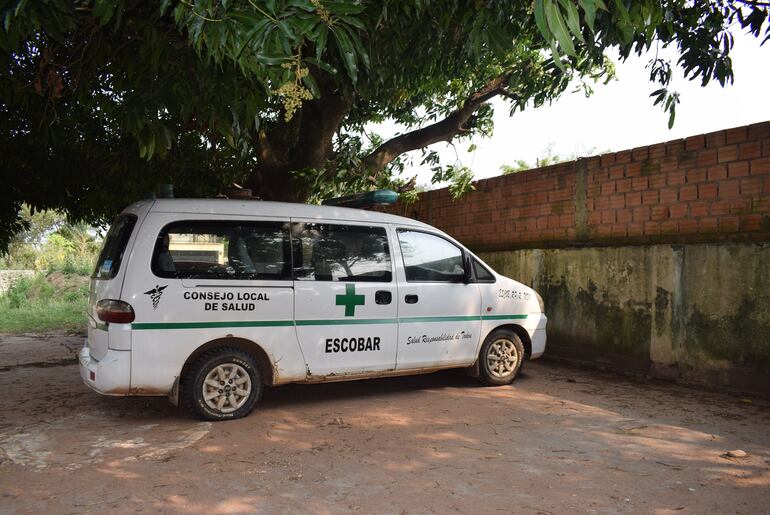 La ambulancia del Consejo de Salud local también está descompuesta.