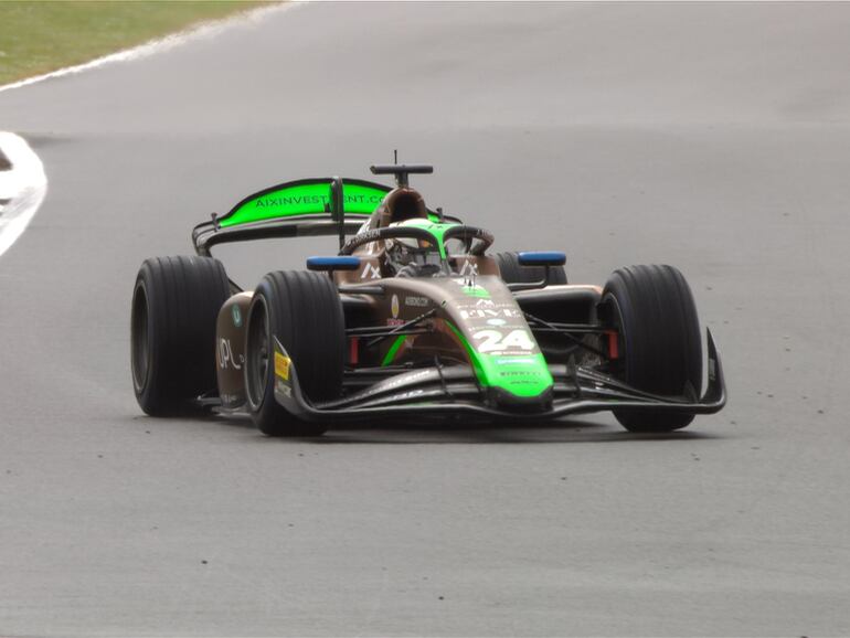 Joshua Duerksen fue el más rápido en la práctica de la Fórmula 2 en el Circuito de Silverstone, en Gran Bretaña.