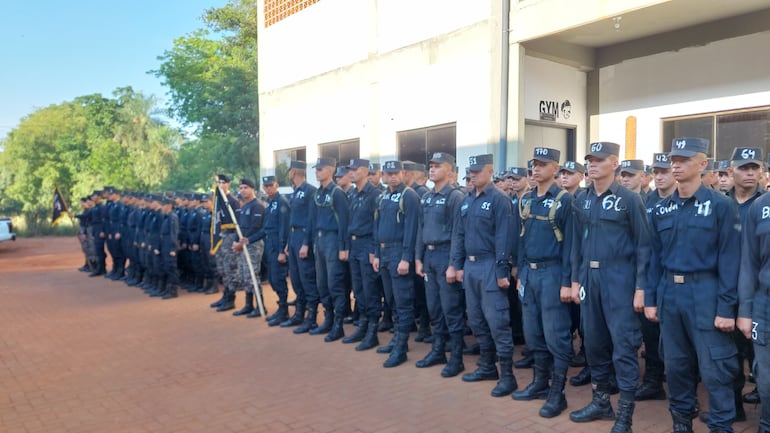 Los aspirantes a Lince de la Policía, durante el acto de apertura del curso para agente.