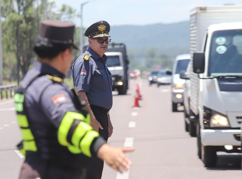 La Patrulla Caminera realiza controles aleatorios.