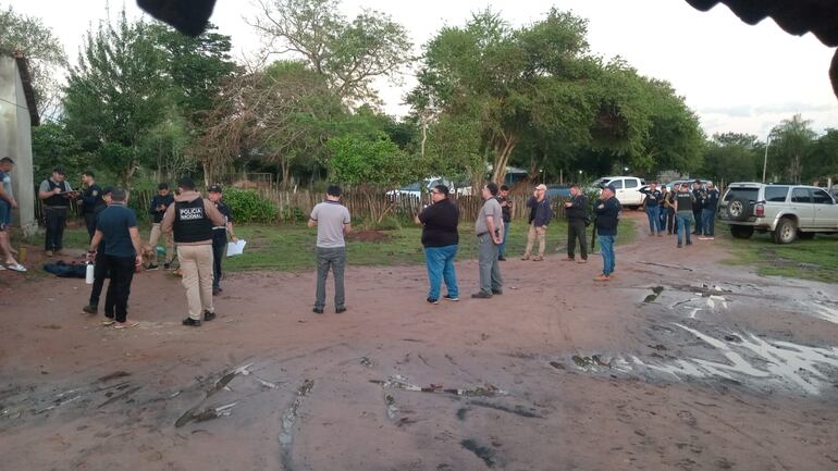 Allanamientos en Luque realizados hoy por la Policía Nacional.