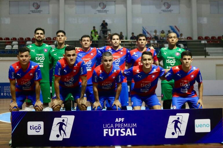 Cerro Porteño conquistó anoche su octavo título Absoluto en la Liga Premium de Futsal FIFA al vencer en penales a su tradicional rival, Olimpia.