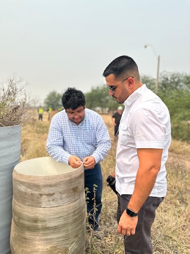 El presidente Bernal supervisó el bombeo de prueba desde la planta de Puerto Casado, con el fin de detectar fugas en el trayecto