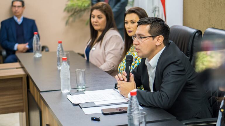 Conferencia de prensa, esta mañana, en Alto Paraná.