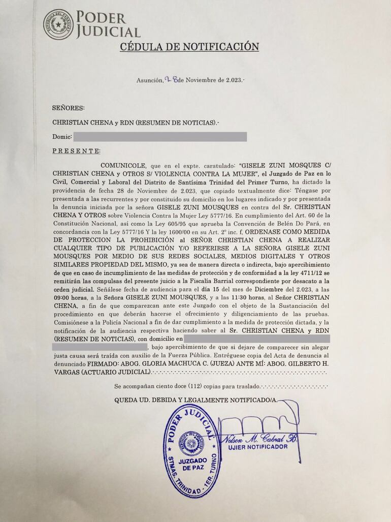 La notificación del Poder Judicial a Christian Chena sobre la prohibición de referirse a Gisele Zuni Mousques.