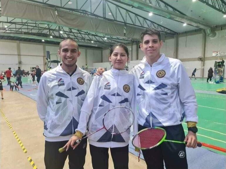 Representantes del Central Bádminton Club, que estarán en el Torneo Nacional en San Lorenzo.