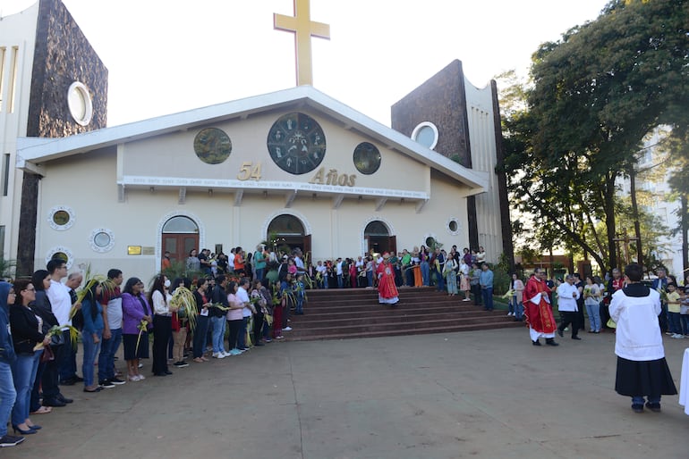 En la explanada de la Catedral San Blas de Ciudad del Este se realizará bendición de las palmas desde las 06:30 del domingo próximo.