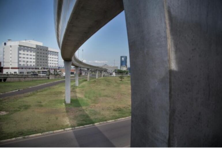 tren ligero costanera Asunción