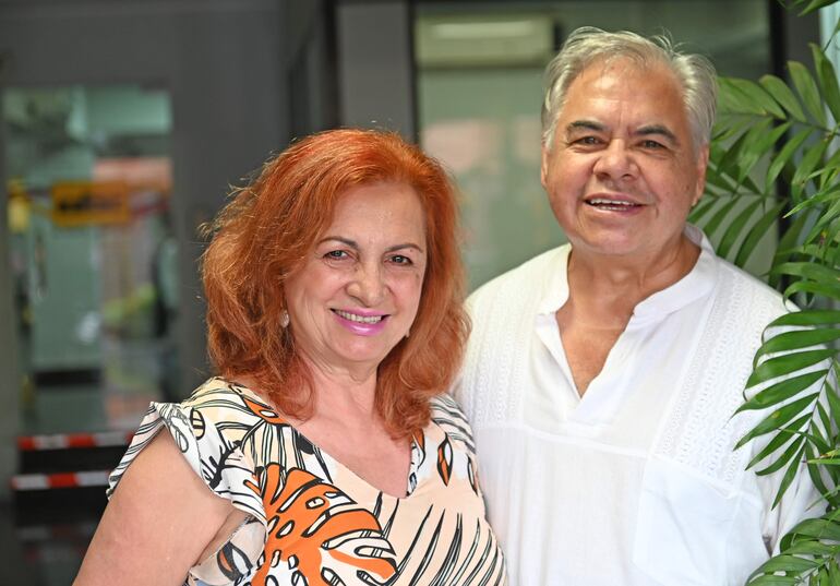 Amanda de Colombia y Ángel "Pato" García llegaron hasta ABC para invitar al concierto.